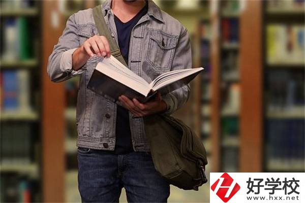 在湖南就讀普通高中和職業(yè)高中有什么區(qū)別？職高怎么樣？