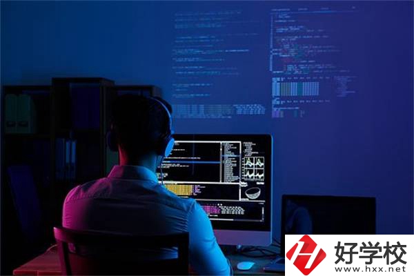 長沙中職學(xué)校有什么熱門專業(yè)？哪些適合女生學(xué)習(xí)？