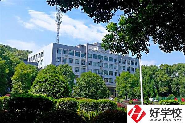 邵陽市機電職業(yè)技術(shù)學校怎么樣？有哪些辦學特色？