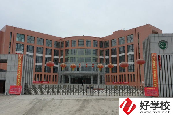 湘西的公辦職高有哪些？免學(xué)費(fèi)嗎？