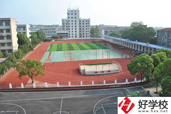 株洲市淥口區(qū)職業(yè)中等專業(yè)學(xué)校辦學(xué)條件怎么樣？