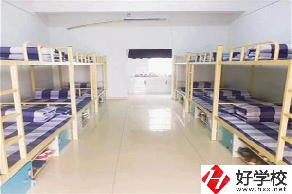 長沙經貿職業(yè)中專有哪些招生專業(yè)？有哪些辦學優(yōu)勢？