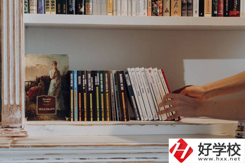 懷化萬昌中等專業(yè)學(xué)校有哪些專業(yè)？如何選擇？