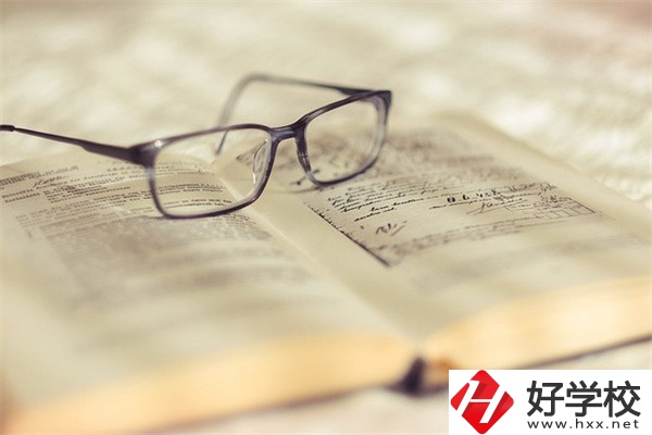 郴州的中職學(xué)校有哪些？怎么選中職學(xué)校？