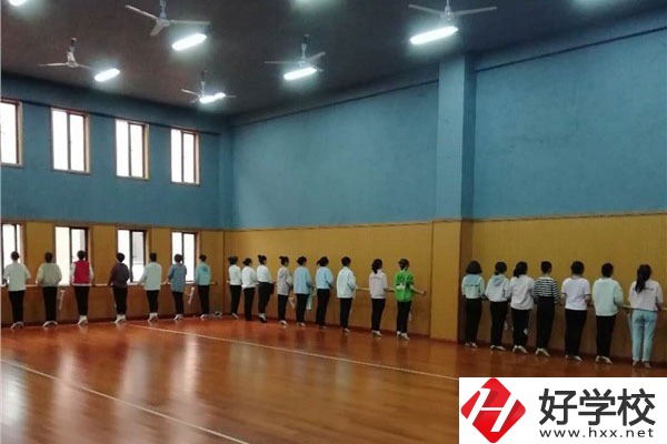 湘中幼兒師范高等?？茖W(xué)校(中職部)實(shí)訓(xùn)室