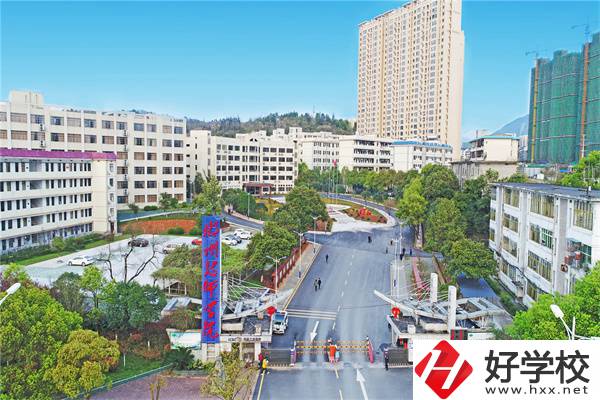 郴州市技校哪家好？有沒有助學(xué)政策？