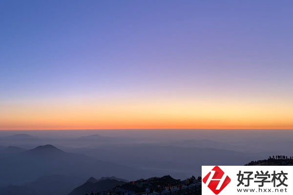 望城縣職業(yè)中專學(xué)校好不好？開設(shè)專業(yè)有哪些？