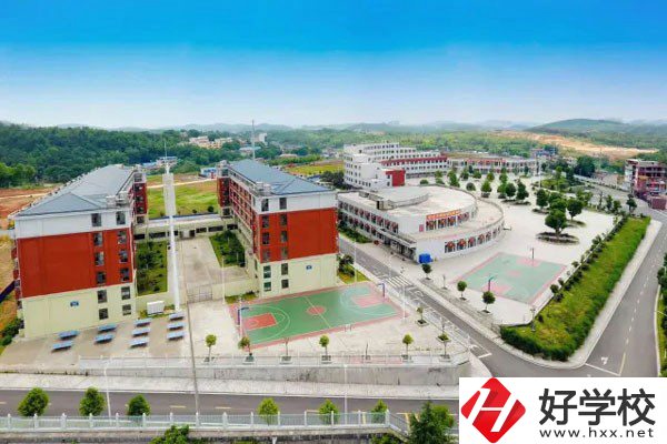 隆回縣有哪些職高學(xué)校？是公辦還是民辦？