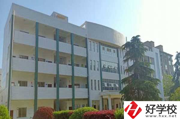 津市職業(yè)中專學(xué)校有哪些招生專業(yè)？