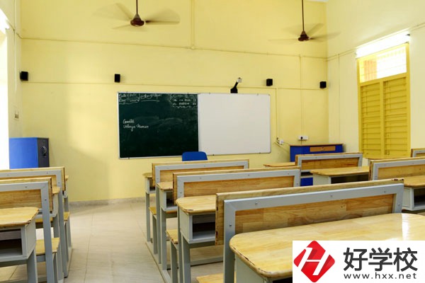 懷化市城南職業(yè)學校好不好？宿舍怎么樣？