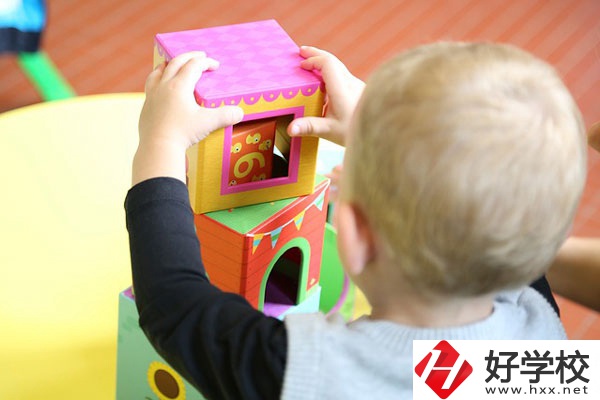 婁底的職高學(xué)校里有什么專業(yè)？就業(yè)方向是什么？