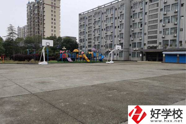益陽電腦美術(shù)職業(yè)學(xué)校怎么樣？開設(shè)了哪些專業(yè)？