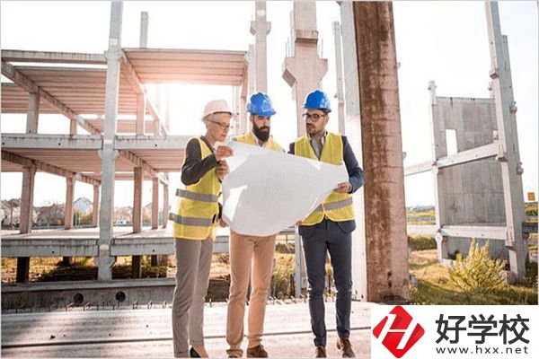 在湖南中職學(xué)哪些專業(yè)更容易考本科？