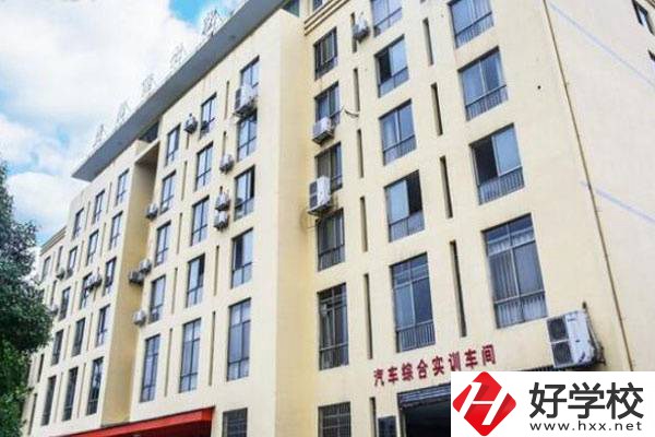 益陽市第一職業(yè)中專學校是重點學校嗎？升學率高嗎？