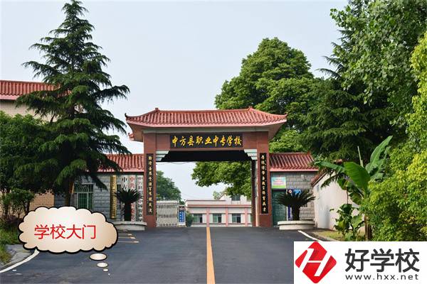 在懷化想學(xué)美術(shù)可以去什么中職？開設(shè)有什么專業(yè)？