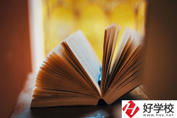 祁東縣職業(yè)中等專業(yè)學校環(huán)境好不好？宿舍怎么樣？