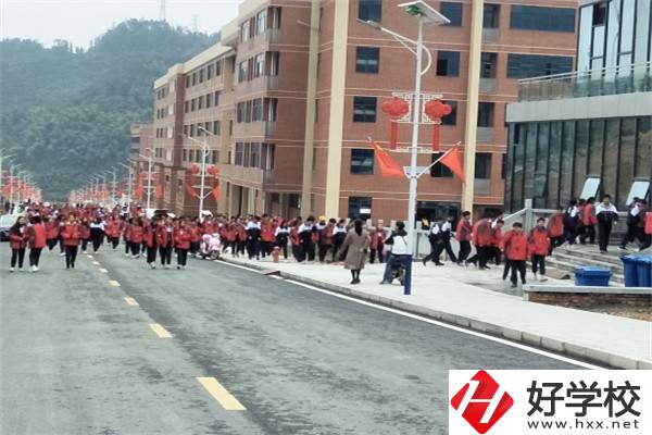 益陽有哪些公辦職高？學(xué)費多少？