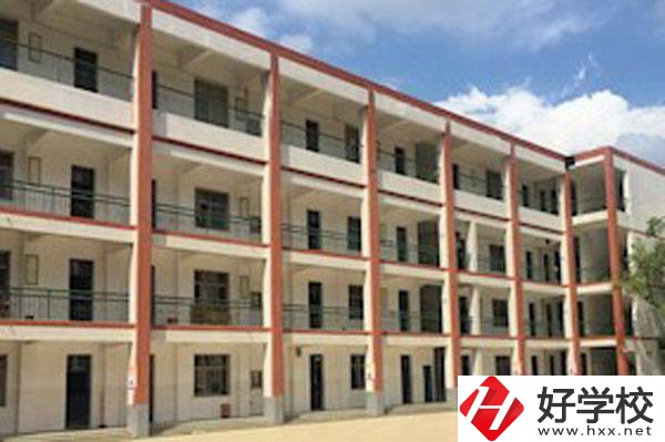 長沙航天學(xué)校有哪些資助政策？