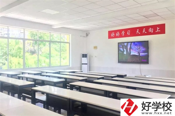 長沙有什么衛(wèi)校？學(xué)校條件怎么樣？