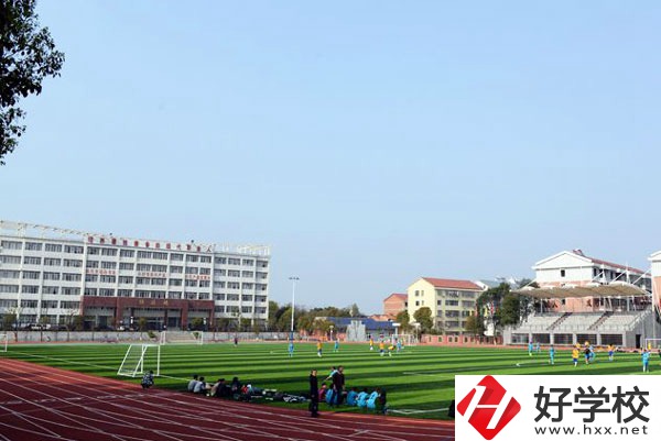 岳陽(yáng)縣職業(yè)中等專業(yè)學(xué)校有哪些專業(yè)？師資力量如何？