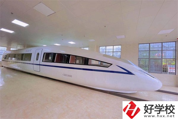 長沙涉外旅游職業(yè)中專是民辦學校嗎？有哪些辦學特色？