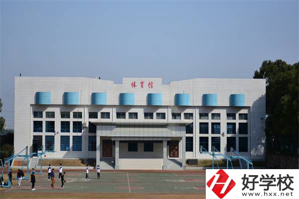 湘潭生物機(jī)電學(xué)校是重點(diǎn)學(xué)校嗎？有什么王牌專(zhuān)業(yè)？