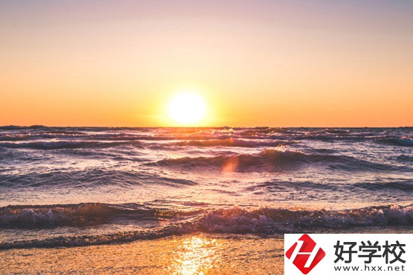 張家界旅游學(xué)校辦學(xué)條件怎么樣？