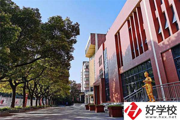 湖南建筑高級(jí)技工學(xué)校是公辦嗎？辦學(xué)怎么樣？