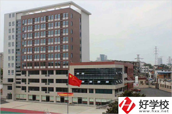 在湘潭，有哪些技校是公辦的？