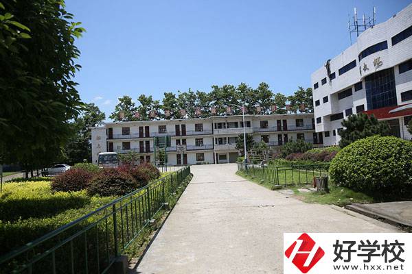 懷化市溆浦有什么中專學(xué)校？辦學(xué)條件如何？
