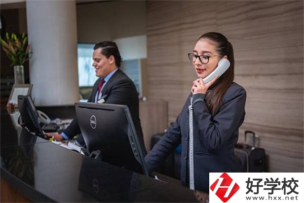 郴州有開設(shè)護理專業(yè)的中職嗎？哪些專業(yè)開設(shè)較多？