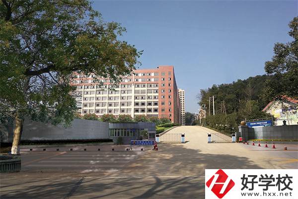 長沙排名前三的民辦技校有哪些？辦學(xué)條件怎么樣？
