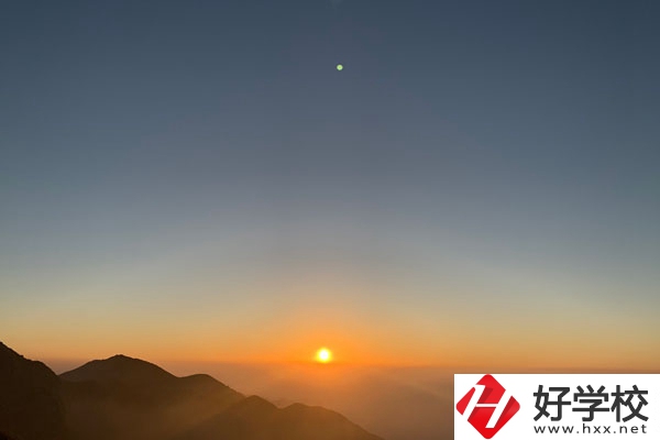 醴陵市陶瓷煙花職業(yè)技術(shù)學(xué)校怎么樣？師資力量如何？