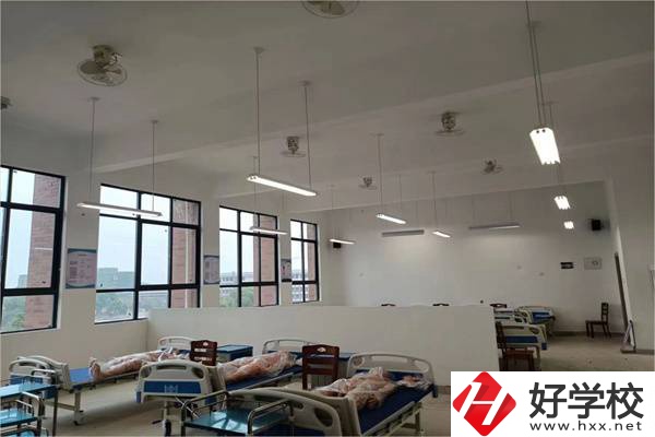 郴州思科中等職業(yè)學校實訓(xùn)室