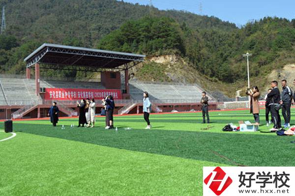安化縣職業(yè)中專學(xué)校是公辦院校嗎？有哪些專業(yè)？