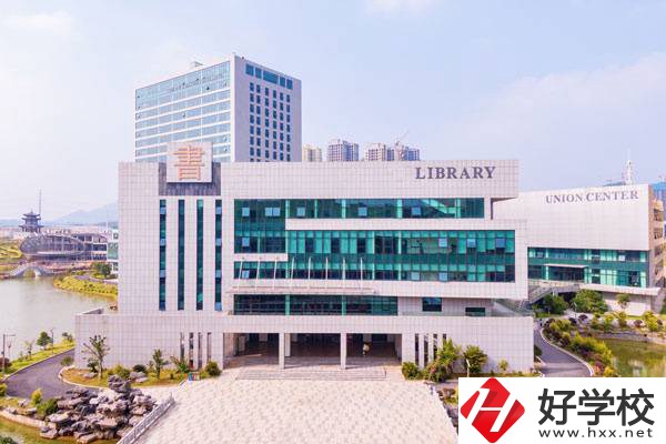 長沙學(xué)外語讀什么職校好？有什么辦學(xué)優(yōu)勢？