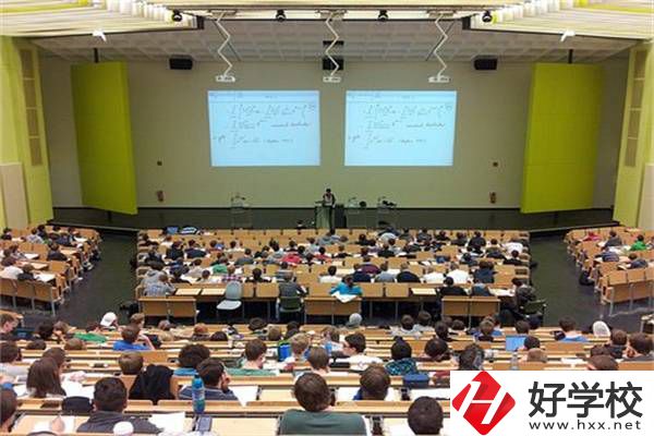 在湘西就讀中?？梢粤魧W(xué)嗎？哪所中專更有留學(xué)經(jīng)驗？