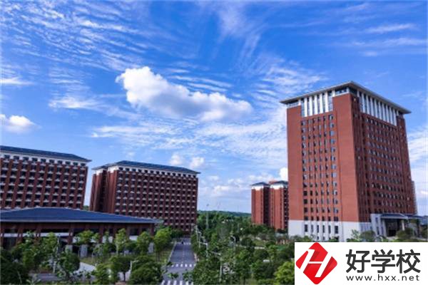 湖南排名前三的藝術(shù)中專是哪些？藝術(shù)專業(yè)可以升學嗎？