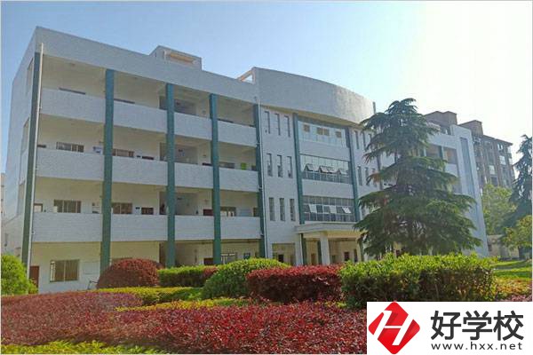 常德技校怎么樣？就讀技?？梢陨龑W嗎？