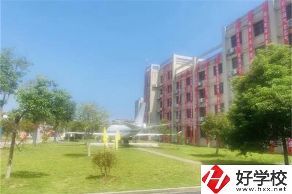 長沙經(jīng)貿(mào)職業(yè)中專有哪些招生專業(yè)？有哪些辦學(xué)優(yōu)勢？