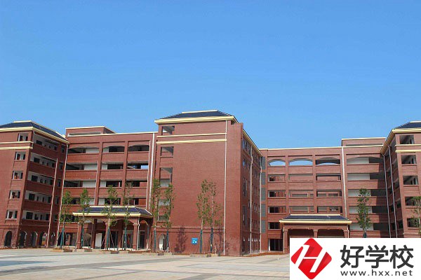 湖南省湘北職業(yè)中專學(xué)校位置在哪里？辦學(xué)條件怎么樣？