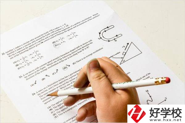 湖南職業(yè)高考簡單嗎？考試都考些什么內(nèi)容？