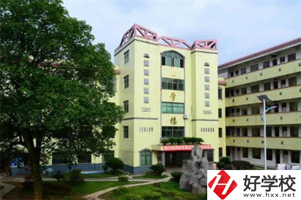 安仁職業(yè)中專怎么樣？有什么辦學(xué)特色？