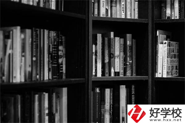 湖南初中畢業(yè)選3+2還是3+3？有五年制大專推薦嗎？