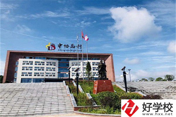中考分?jǐn)?shù)低可以去長(zhǎng)沙的哪些職校？