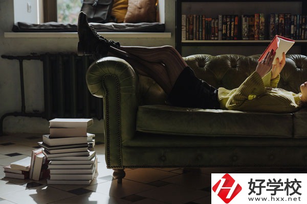 衡山明星體育藝術(shù)中等專業(yè)學(xué)校好不好？