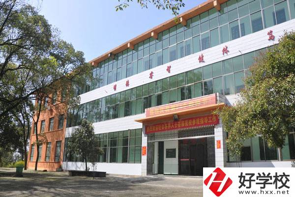衡陽(yáng)蔡倫科技中等職業(yè)學(xué)校是公辦的嗎？有哪些優(yōu)勢(shì)？