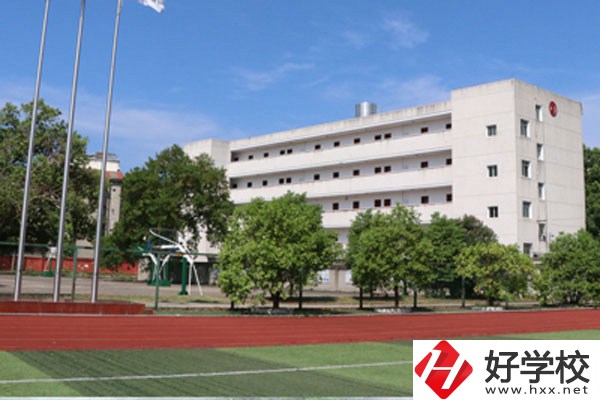 中鐵十二局有限公司技工學(xué)校怎么樣，有哪些專(zhuān)業(yè)？