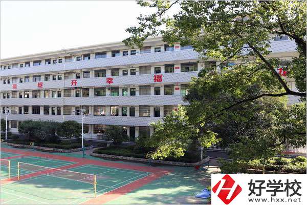 洞口縣第一職業(yè)中學(xué)園林藝術(shù)專業(yè)怎么樣？可以去哪里上班？