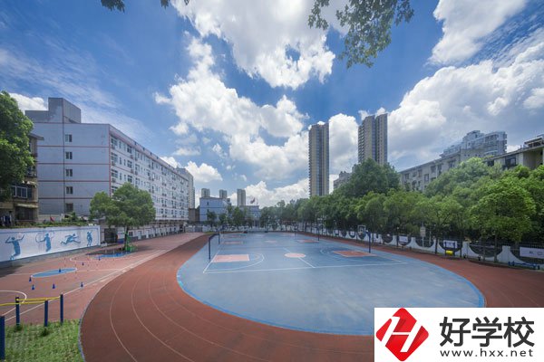 如果你想在長沙讀建筑專業(yè)，一定要看看這所學(xué)校